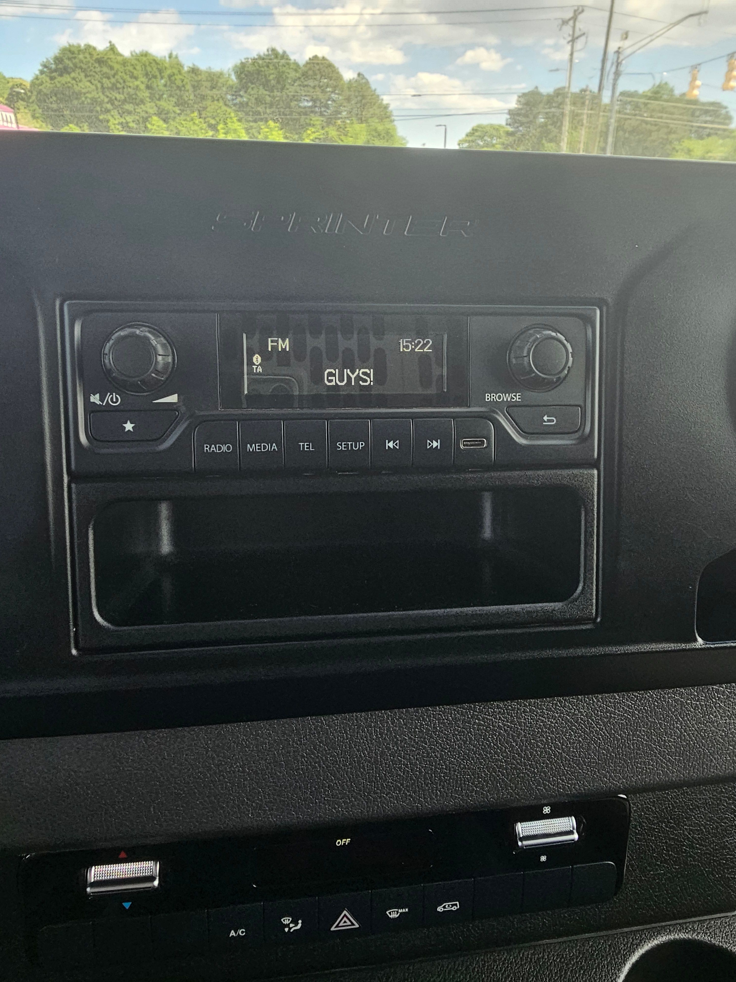 Used 2023 Mercedes-Benz Sprinter 1500 image 13