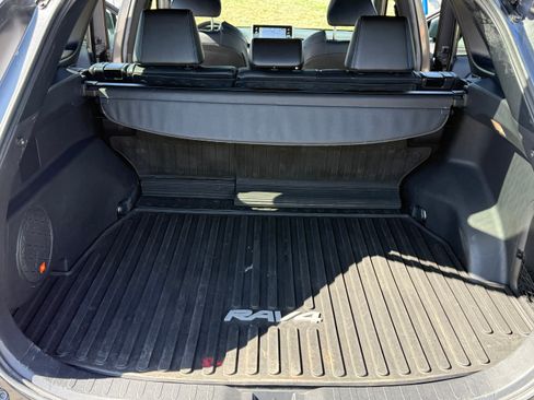 Used 2021 Toyota RAV4 XSE AWD/4WD image 13