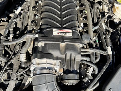 Used 2022 Ford Mustang GT Premium w/ Equipment Group 401A image 13