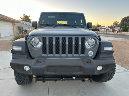 Used 2020 Jeep Wrangler Unlimited Sport S image 1