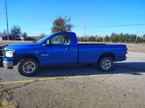Used 2008 Dodge Ram 1500 Truck SLT image 5