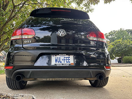 Used 2012 Volkswagen GTI 4-Door FWD image 2