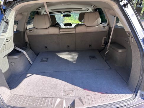 Used 2011 Acura MDX w/ Technology Package AWD/4WD image 10