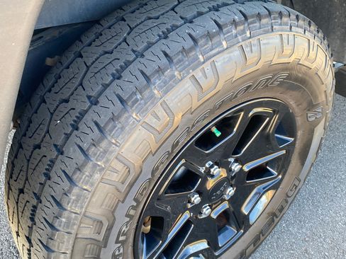 Used 2017 Jeep Wrangler Unlimited Sport image 27