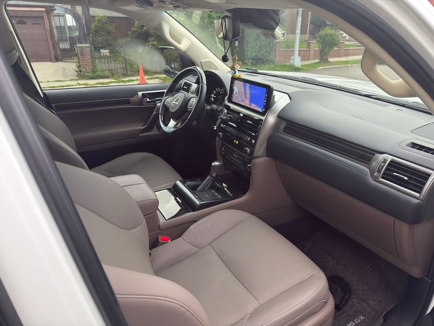 Used 2023 Lexus GX 460 Premium w/ Premium Plus Package AWD/4WD image 5