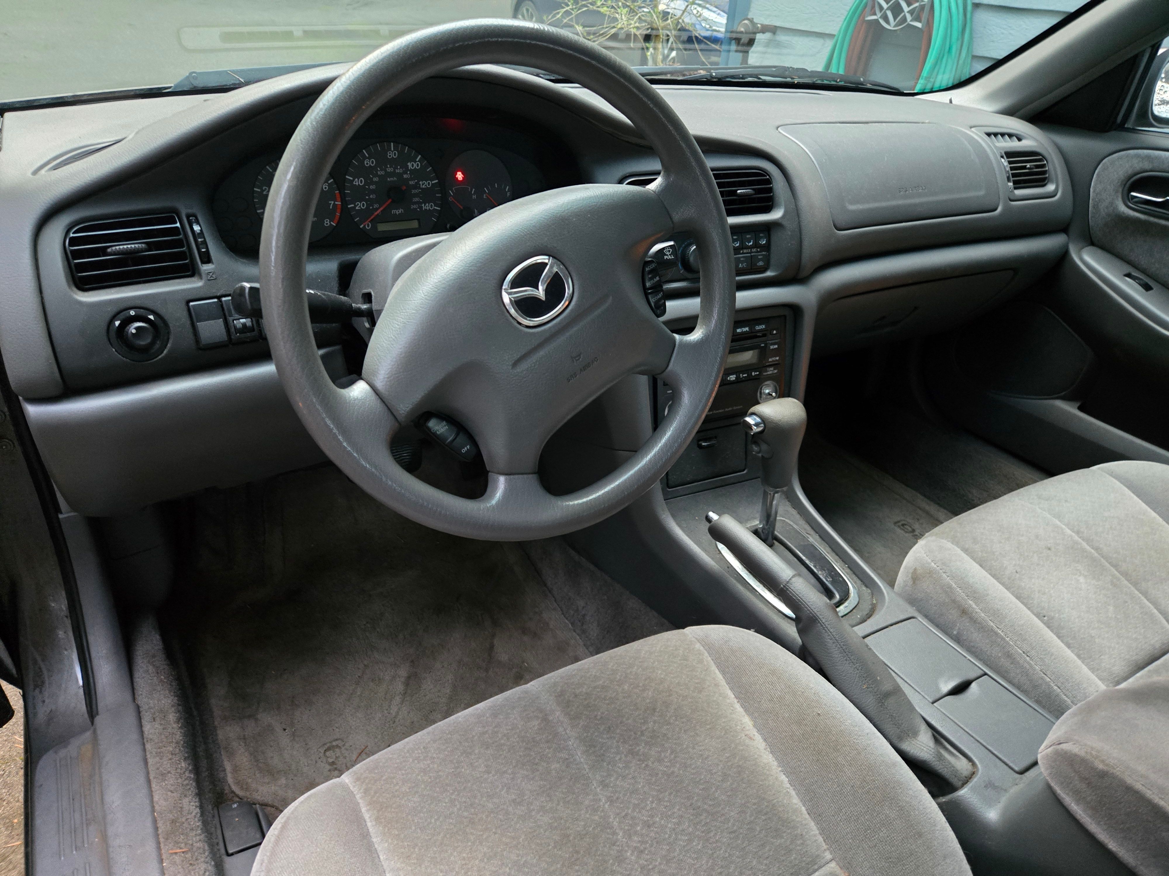 Used 2002 MAZDA 626 FWD image 1