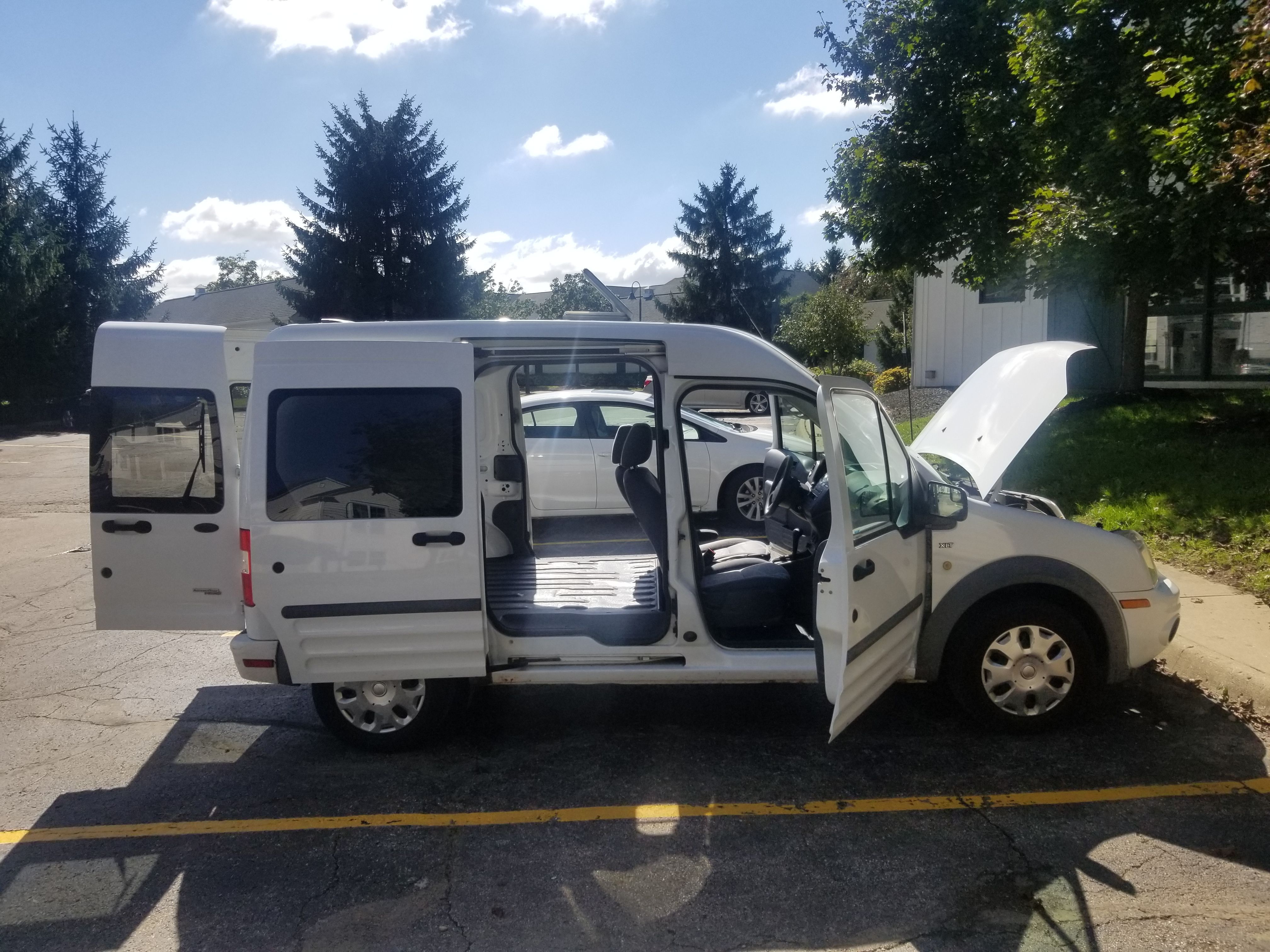 Used 2013 Ford Transit Connect XLT FWD image 14