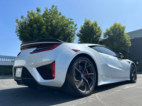 Used 2020 Acura NSX image 16