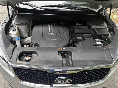 Used 2016 Kia Sorento SX AWD/4WD image 14