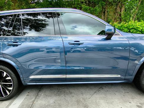 Used 2025 Volvo XC90 T8 Ultra w/ Protection Package Premier AWD/4WD image 10