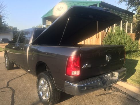 Used 2018 RAM 2500 Big Horn image 29