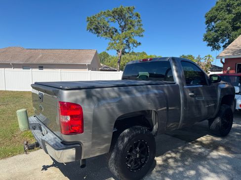 Used 2013 Chevrolet Silverado 1500 W/T RWD image 4