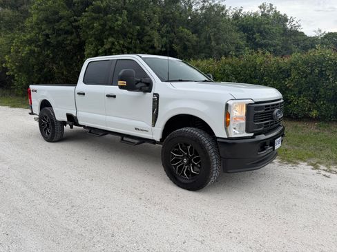 Used 2026 Ford F350 XL image 2