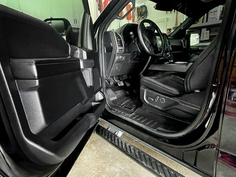 Used 2017 Ford F150 XLT w/ Equipment Group 302A Luxury image 17