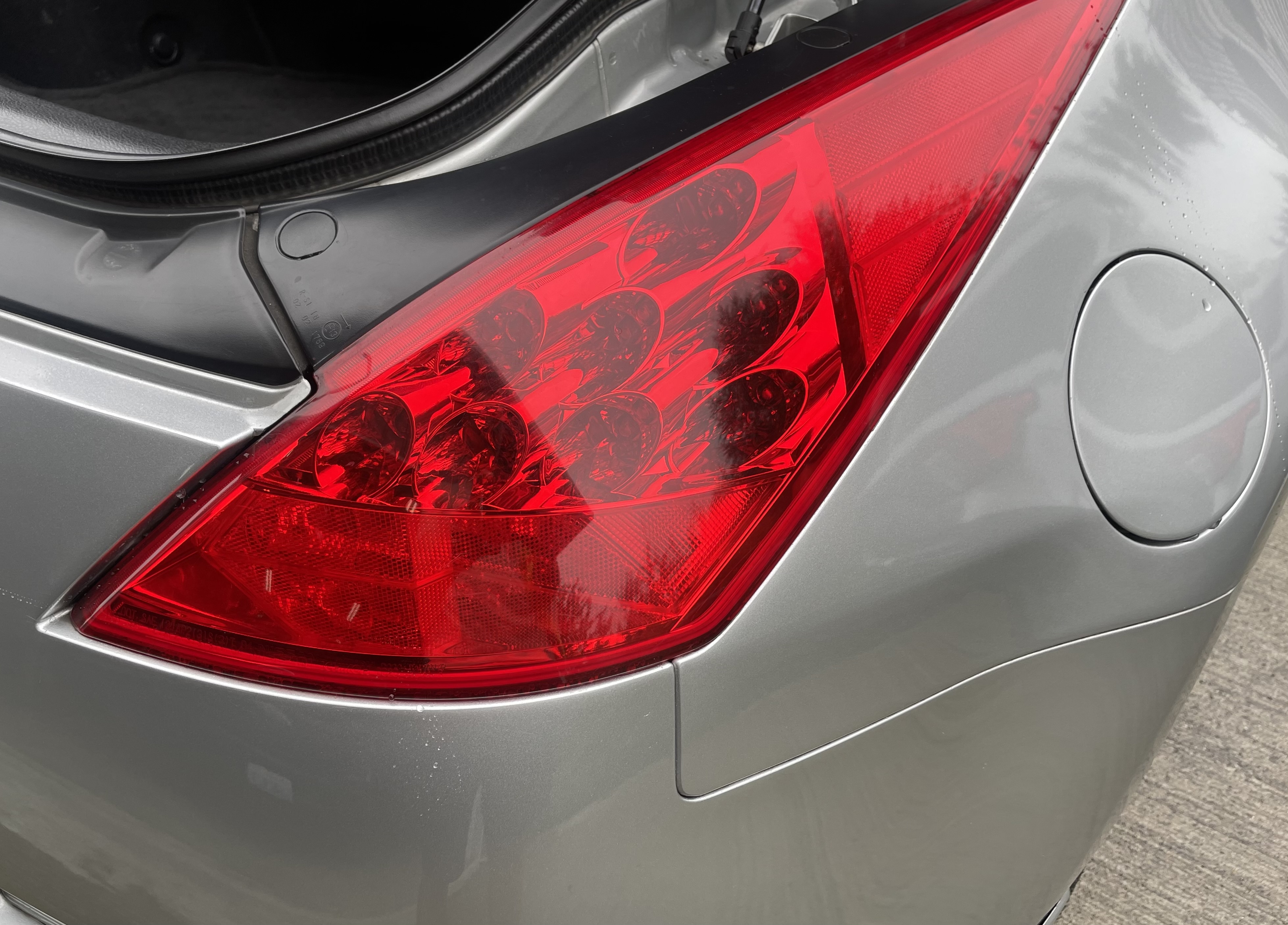 Used 2005 Nissan 350Z Touring RWD image 9