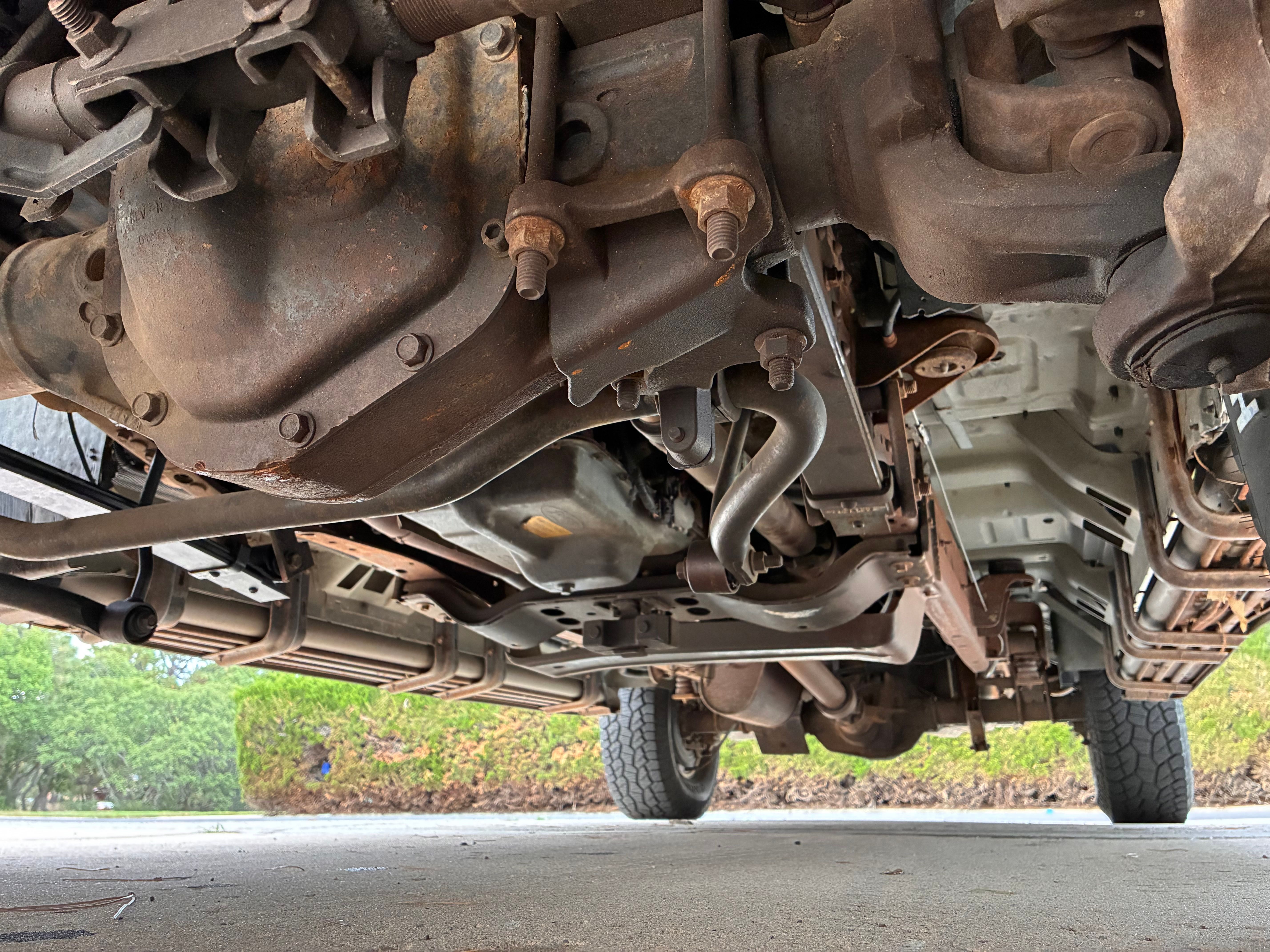 Used 2000 Ford Excursion Limited AWD/4WD image 10