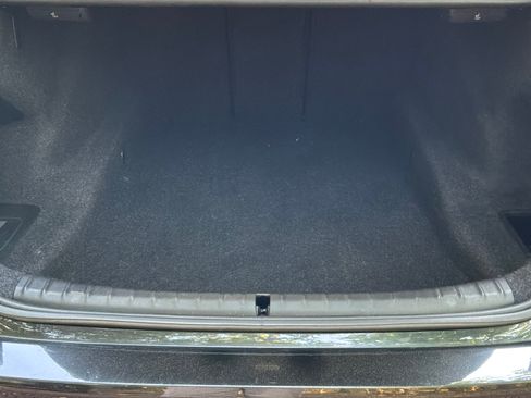 Used 2017 BMW 530i xDrive AWD/4WD image 14