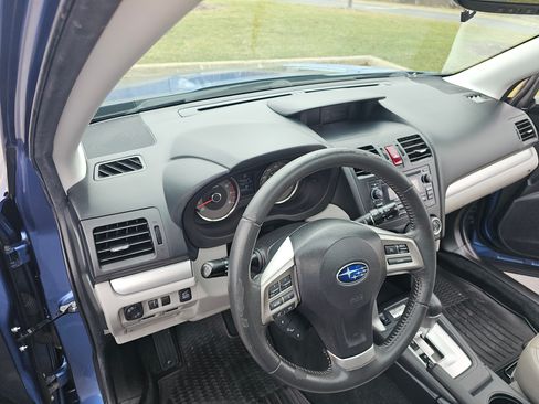 Used 2015 Subaru Forester 2.5i Limited w/ Popular Package #2 image 11