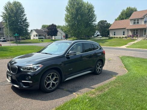 Used 2016 BMW X1 xDrive28i AWD/4WD image 2
