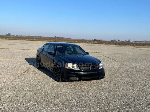 Used 2014 Dodge Avenger SE w/ Blacktop Package image 14