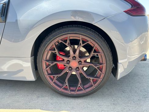 Used 2017 Nissan 370Z Coupe image 8