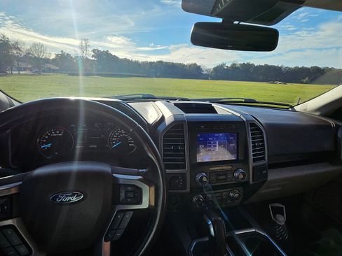 Used 2020 Ford F150 Limited w/ Trailer Tow Package image 30