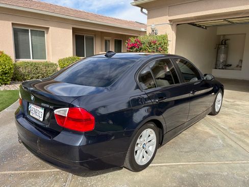 Used 2006 BMW 325xi Sedan image 4