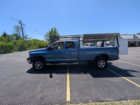 Used 2005 Dodge Ram 2500 Truck SLT AWD/4WD image 16