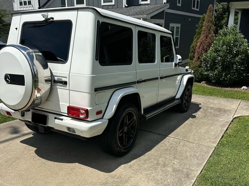 Used 2017 Mercedes-Benz G 550 image 8