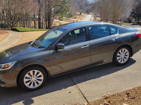 Used 2013 Honda Accord EX-L image 2