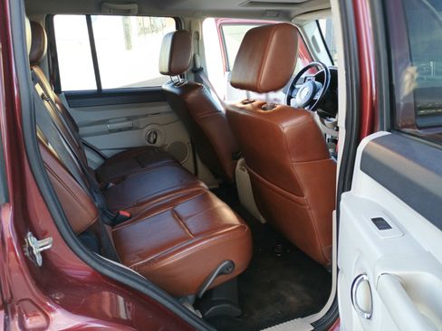 Used 2007 Jeep Commander Limited image 10