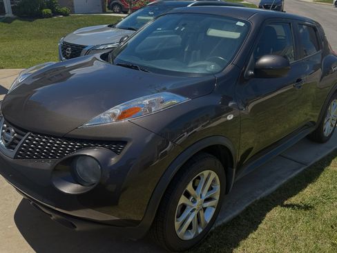 Used 2012 Nissan Juke SV AWD/4WD image 4