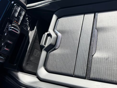 Used 2022 RAM 1500 Limited image 10