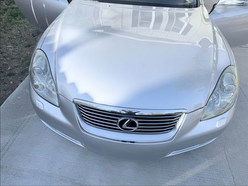 Used 2009 Lexus SC 430 Convertible image 5