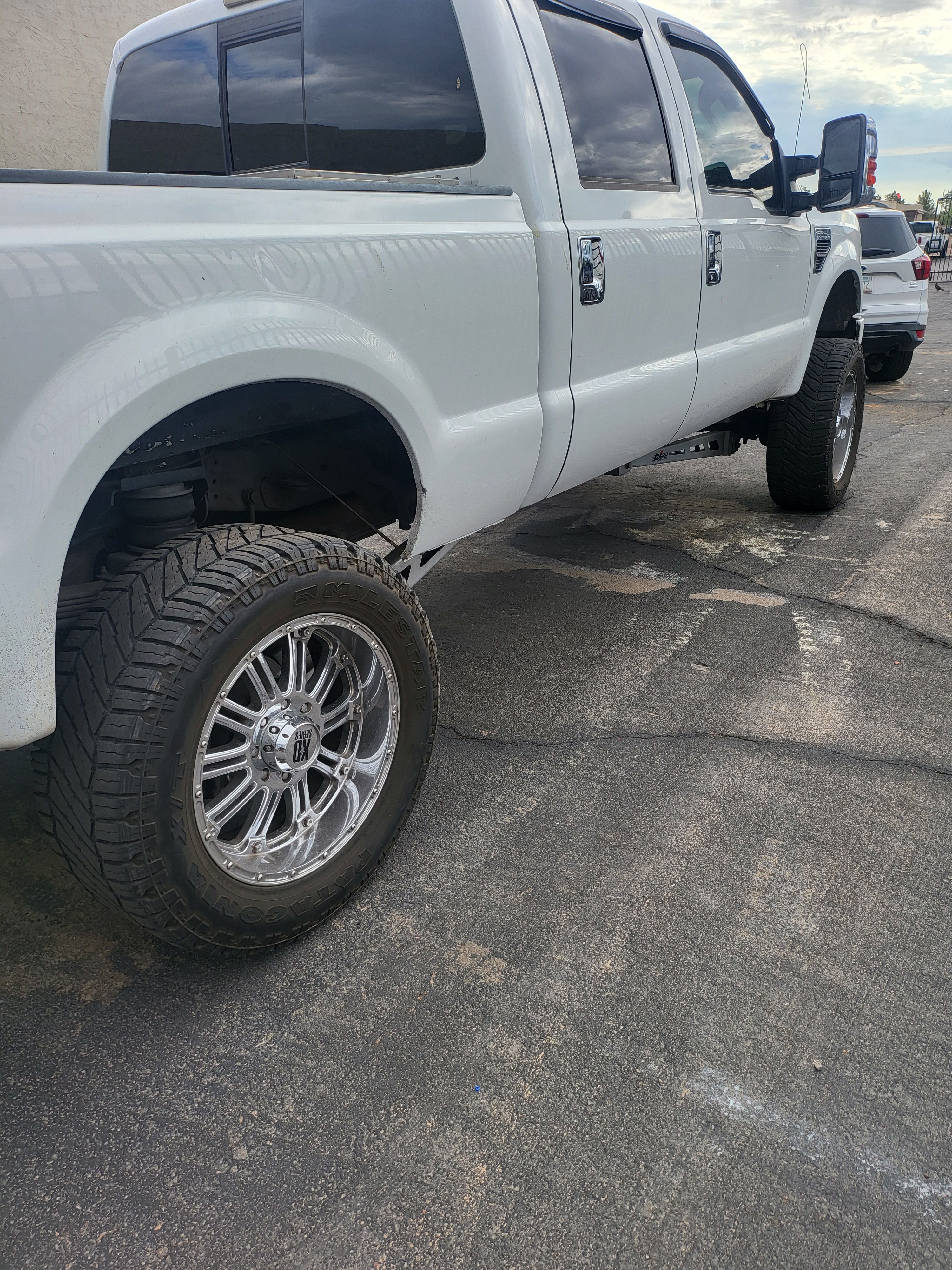Used 2008 Ford F350 XLT AWD/4WD image 4