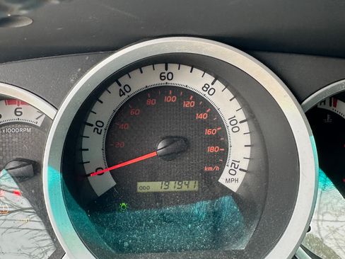 Used 2014 Toyota Tacoma PreRunner w/ SR5 Package image 13