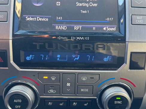 Used 2015 Toyota Tundra Platinum image 16