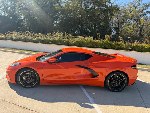 Used 2020 Chevrolet Corvette Stingray Preferred Cpe w/ 2LT Preferred Equipment Group image 12