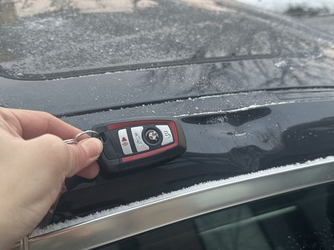 Used 2018 BMW 430i xDrive Coupe w/ Premium Package image 11