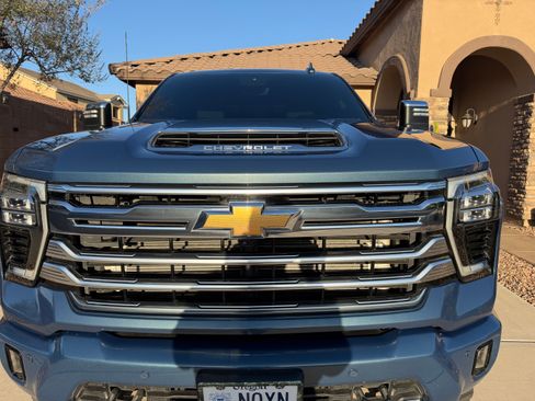Used 2024 Chevrolet Silverado 2500 High Country w/ Technology Package AWD/4WD image 25