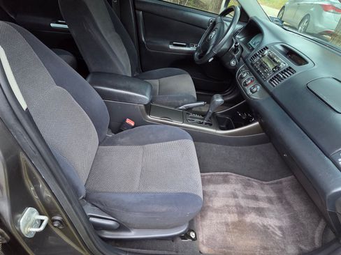Used 2003 Toyota Camry SE image 6