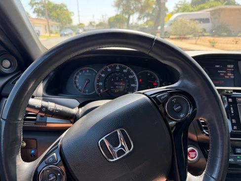 Used 2016 Honda Accord EX-L image 26