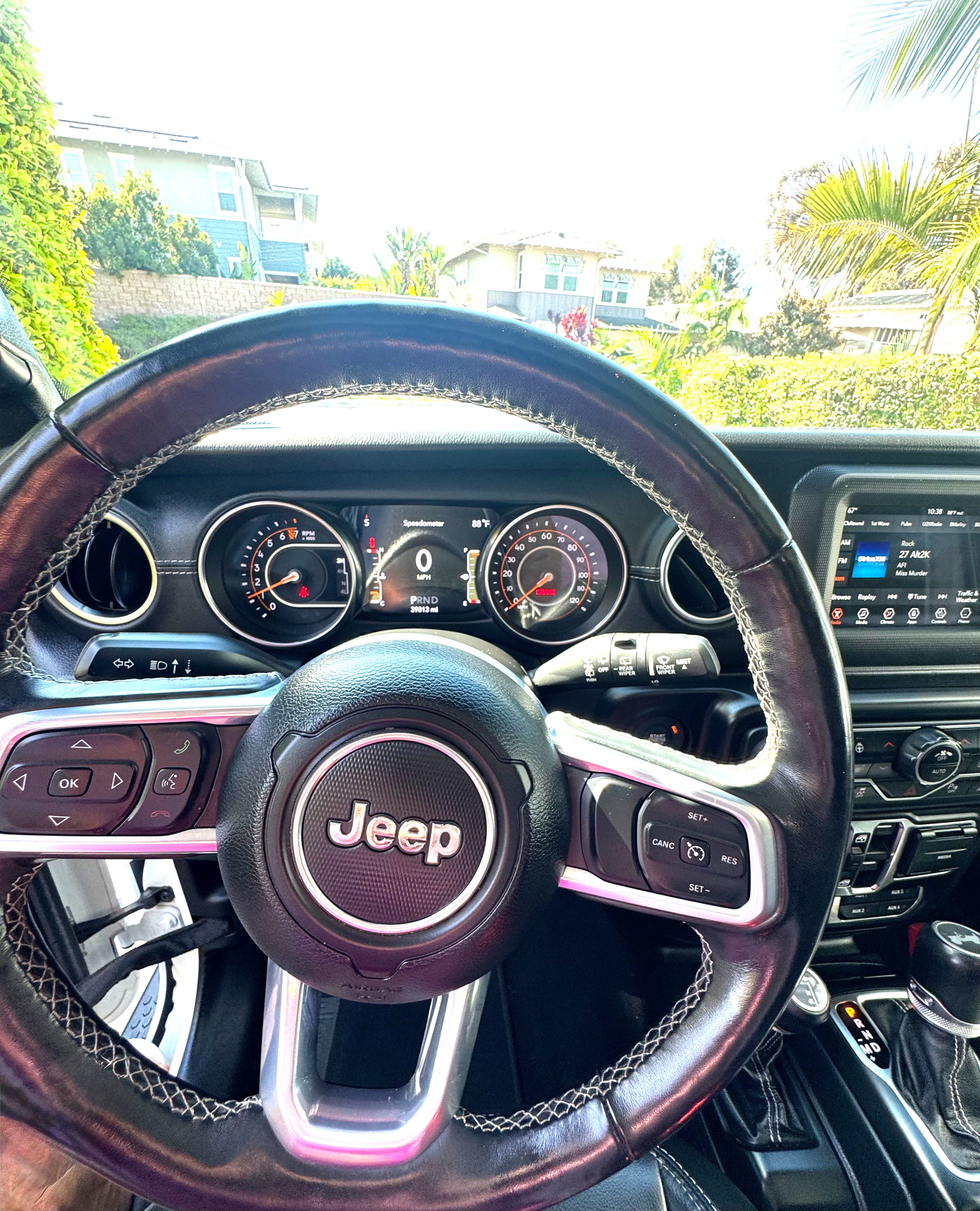 Used 2021 Jeep Wrangler Unlimited Sahara w/ LED Lighting Group AWD/4WD image 11