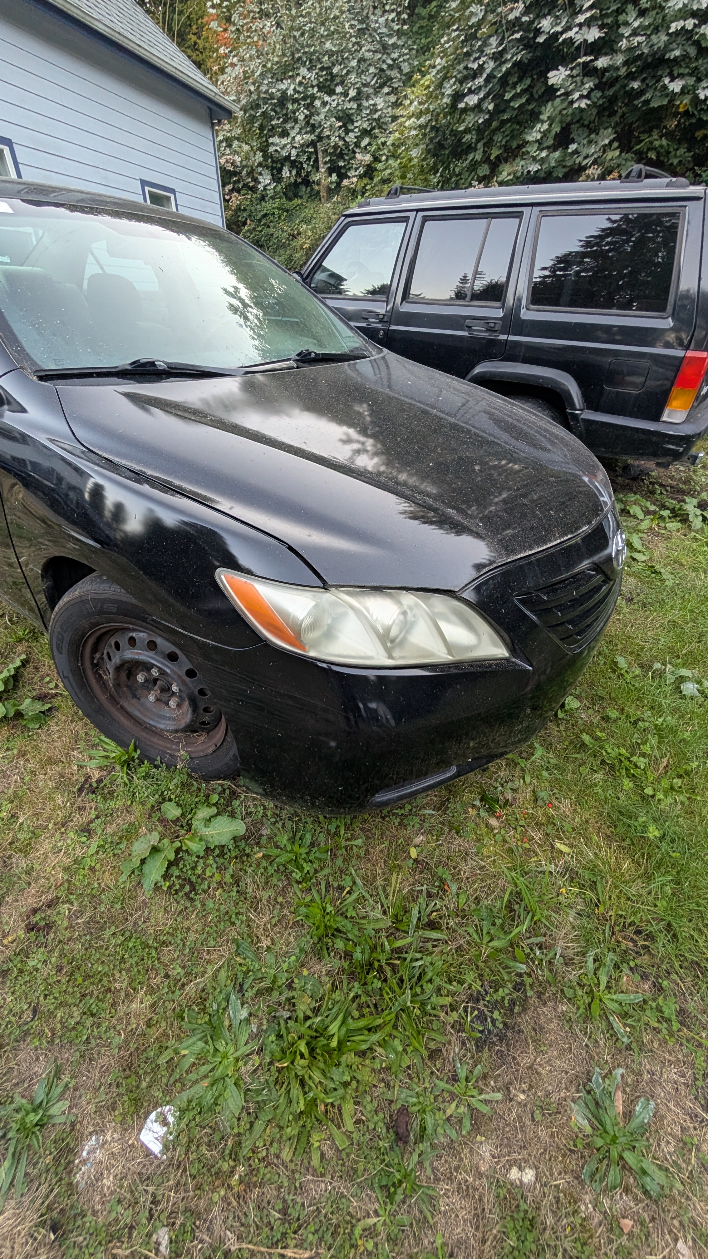 Used 2009 Toyota Camry LE FWD image 11