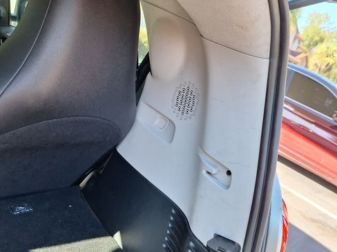 Used 2016 smart fortwo passion image 30