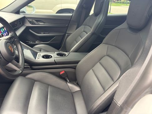 Used 2021 Porsche Taycan Sedan 4D image 29