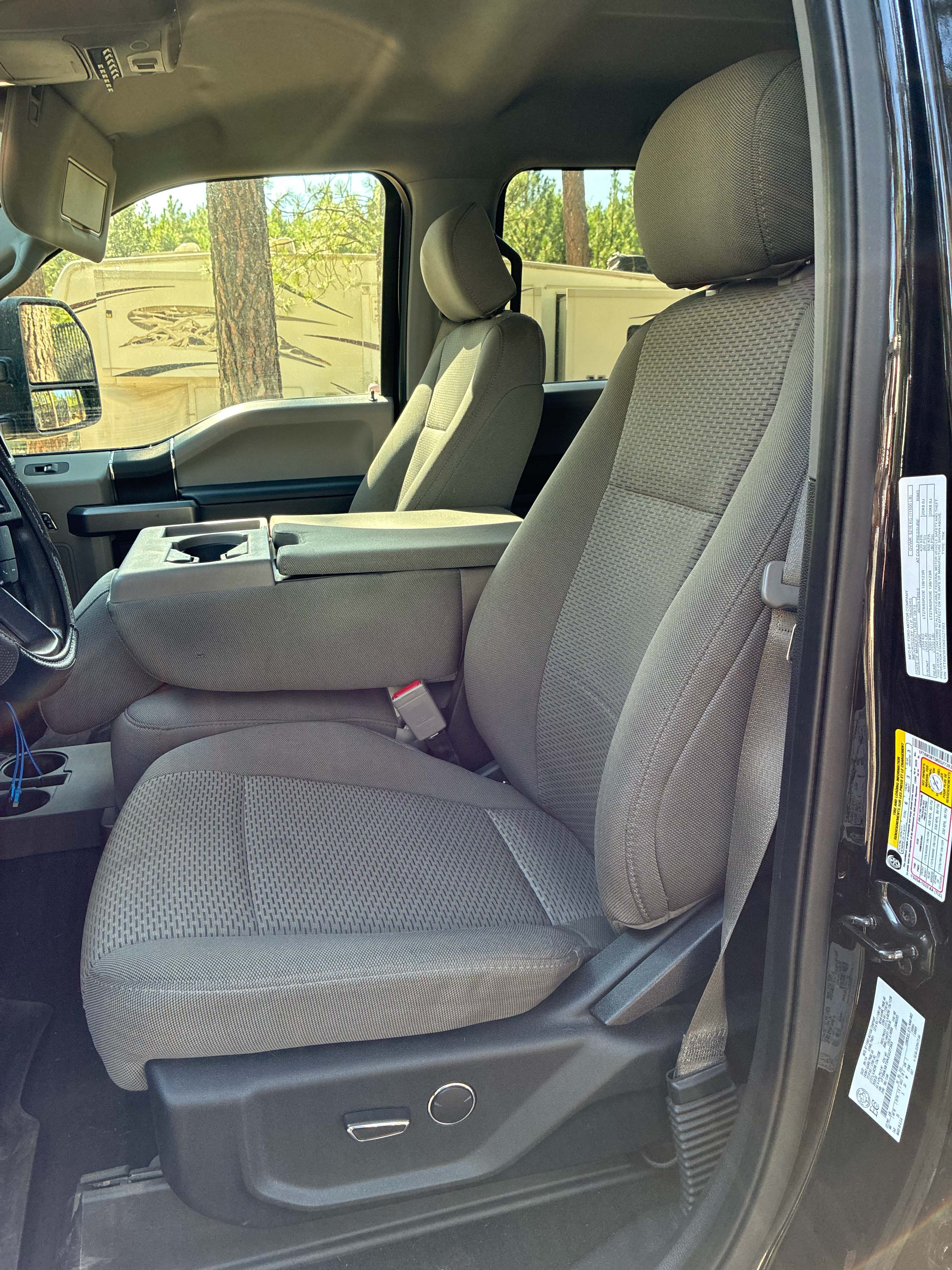 Used 2019 Ford F350 XLT w/ XLT Value Package AWD/4WD image 12