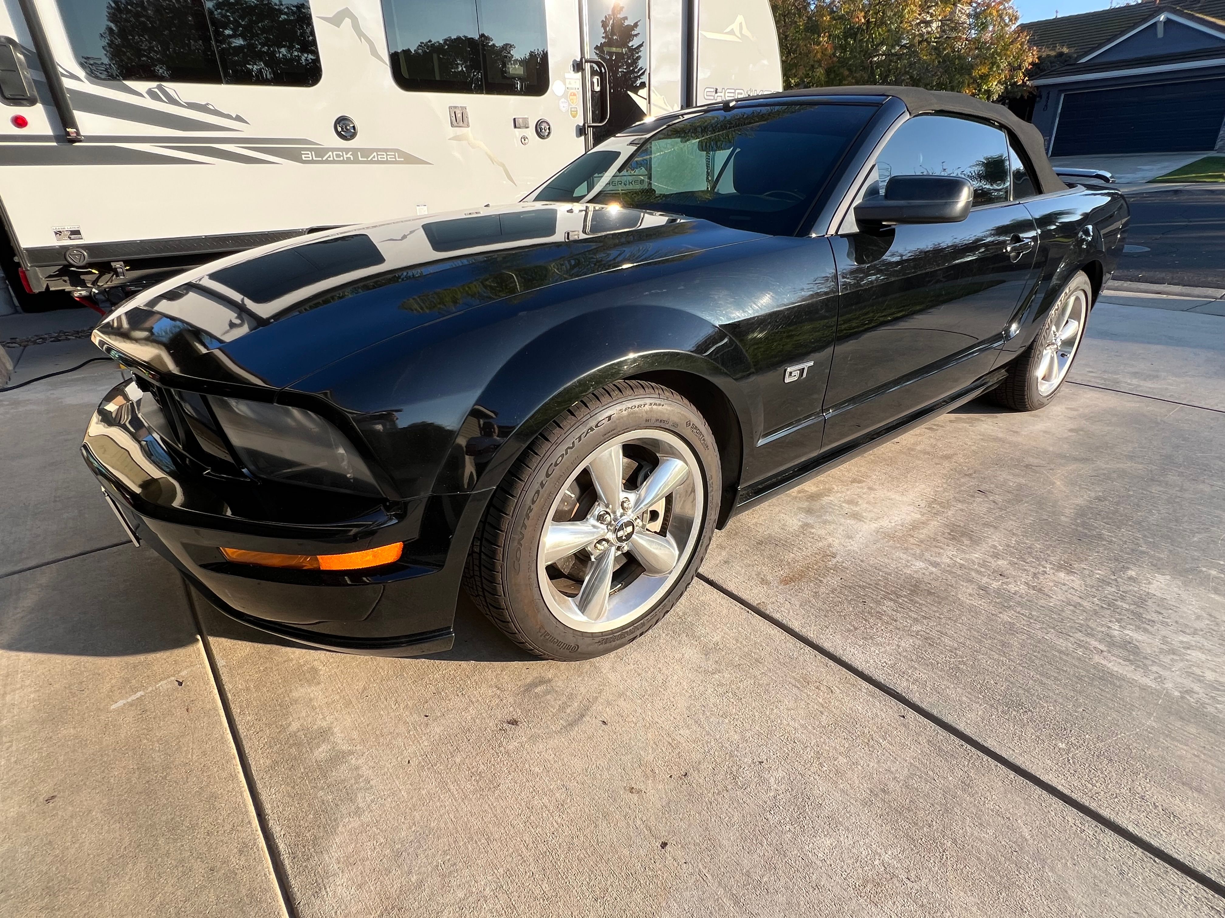 Used 2006 Ford Mustang GT Premium RWD image 10