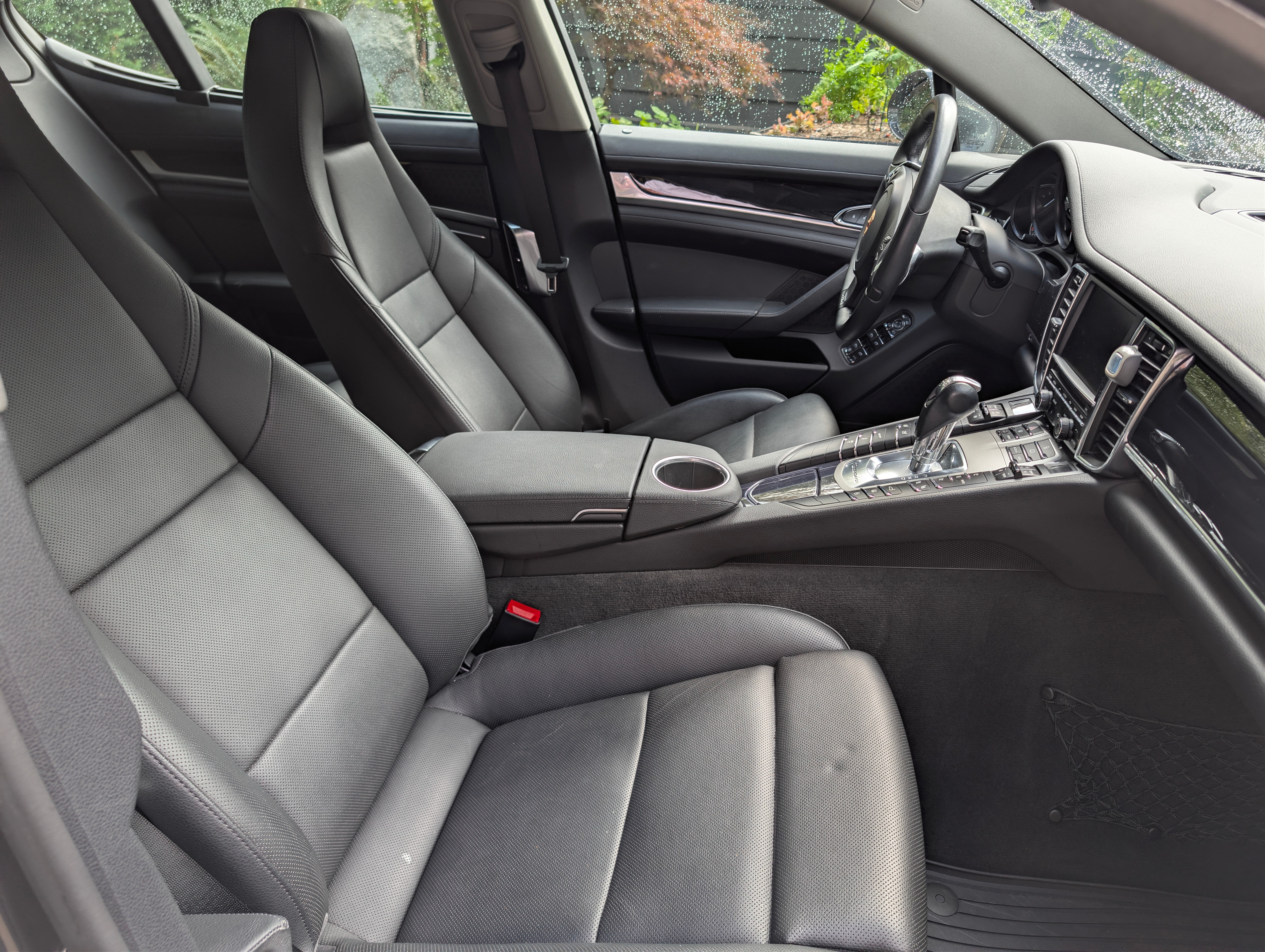Used 2013 Porsche Panamera image 16
