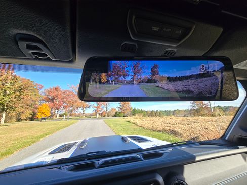 Used 2022 Jeep Wrangler Unlimited Rubicon 4xe image 15